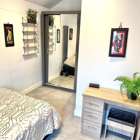 The North Stay Guest Suite Hardingstone Экстерьер фото