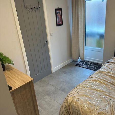 The North Stay Guest Suite Hardingstone Экстерьер фото